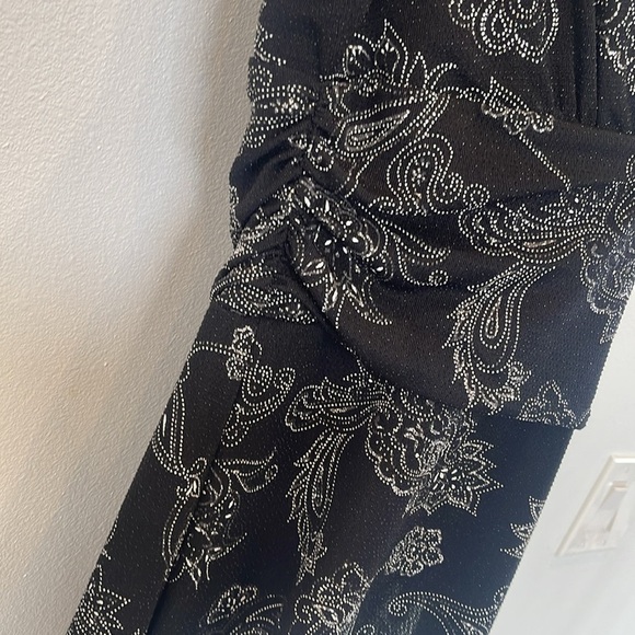 Dressbarn Womens Black Sleeveless Tank Top Blouse Glitzy Shimmery Size L - Picture 8 of 9